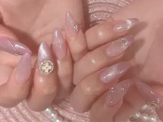 ネイル RiLion💗 Risa🦋💜のネイルデザイン