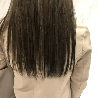 ロング カラー akane .のヘアスタイル