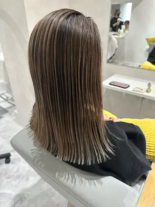 ミディアム カラー リュウタ ダイキのヘアスタイル