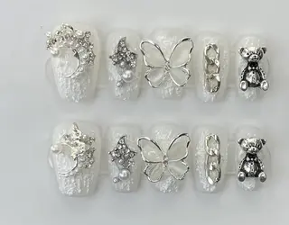 ネイル YUYI.nail salonのネイルデザイン