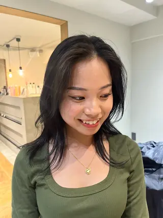 カラー YUI／レイヤー カット/透明感カラーのヘアスタイル