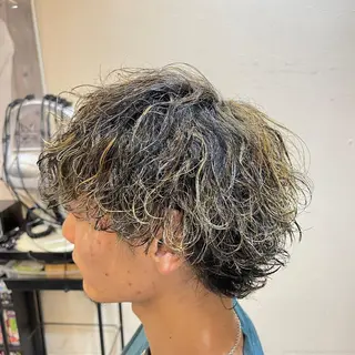 カラー パーマ メンズ 樽川翔/フェザーパー マ/シャドウパーマのヘアスタイル