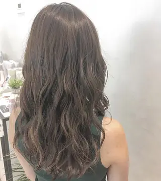 ロング カラー ヘアアレンジ エグチ アキラのヘアスタイル