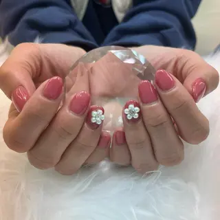 ネイル セルフホワイトニングCOCOSHIRO所属・セルフホワイトニング COCOSHIROのエステ・リラクイメージ