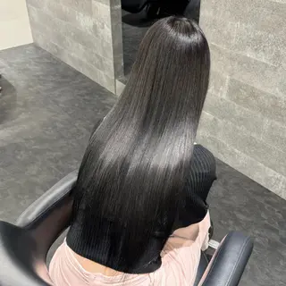 カラー SKNOW所属・艶カラー🤍/ 韓国ヘア🎀めいのヘアスタイル