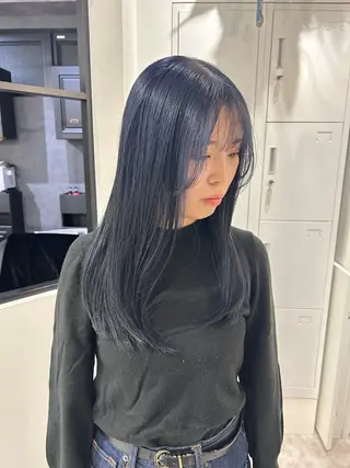 カラー 河野 いずみのヘアスタイル