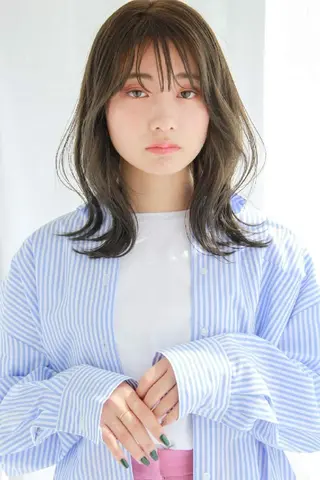 ミディアム 🪞ハイトーン特化 🪞KEISUKEのヘアスタイル