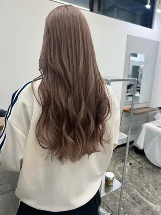 ロング 🌈ハイトーンカラー ⋆˚ʚɞにいな🌈のヘアスタイル