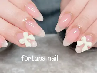 ネイル Nail •Head スパFortunaのネイルデザイン