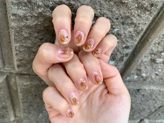 ネイル nailsalon　hue所属・小山 羽奈のネイルデザイン