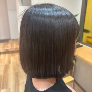 ミディアム 小西 七菜子のヘアスタイル