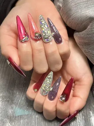 ネイル ENsalon AKIRAのネイルデザイン