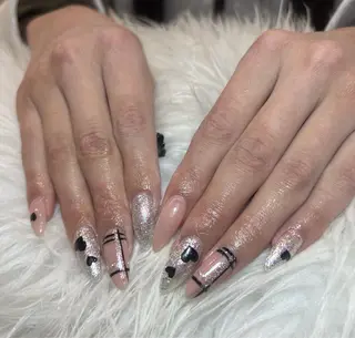 ネイル LIB VALLA haruka🎀🫧のネイルデザイン