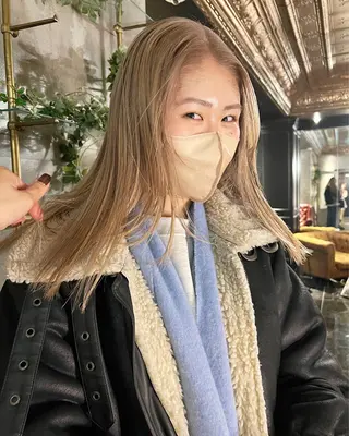 ミディアム カラー haco＋所属・圧倒的デザイン力 店長🎨RENAのヘアスタイル