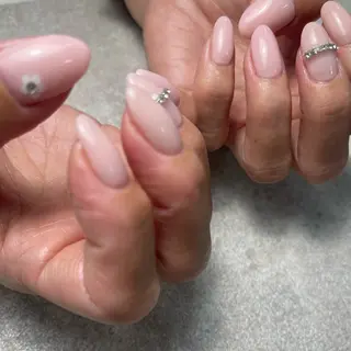 ネイル ＆MERCI所属・&MERCI nail maoのネイルデザイン