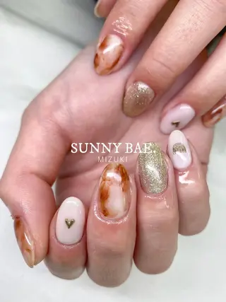 ネイル SUNNY BAE. 🌼MIZUKIのネイルデザイン