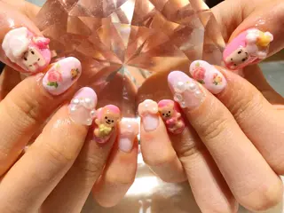 ネイル YUN 💅のネイルデザイン