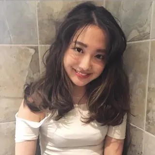 ミディアム カラー パーマ ヘアアレンジ salowin JIYUGAOKA所属・マンツーマン半個室 tamuraのヘアスタイル