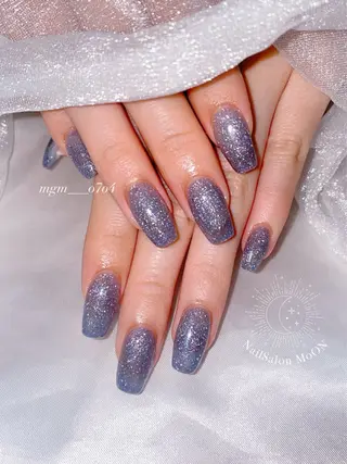 MoON...❤︎ MeGuのネイルデザイン