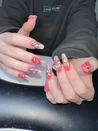 ネイル Lee Nailsのネイルデザイン