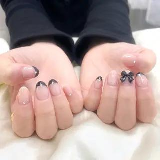 ネイル 【LILY】 ainaのネイルデザイン