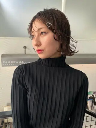 NOUN所属・eri kinjoのヘアスタイル