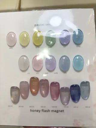 ネイル エルバイノリコ 岩下パラジェル取扱店のネイルデザイン