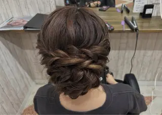 ロング ロゼッタガーデン豊岡店所属・ゆ めのヘアスタイル