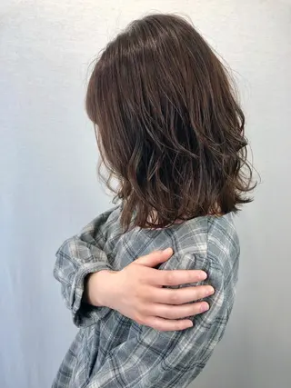 セミロング カラー 2nd所属・🤍2nd🤍田所 美希のヘアスタイル