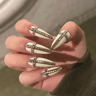 ネイル YukaRyu /個性派デザインのネイルデザイン