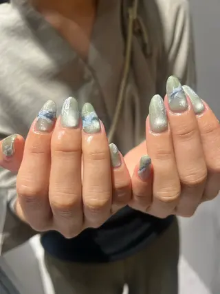 ネイル 金 柚嬉のネイルデザイン