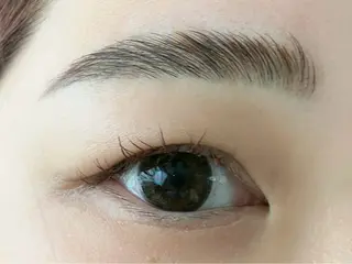 アイブロウ ミニョンアイラッシュデザインサロン くずは店所属・mignonミニョン ミズカミの眉毛・アイブロウイメージ