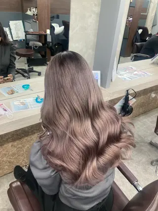 ロング カラー ブリーチ&似合せボブ 田中寛十のヘアスタイル