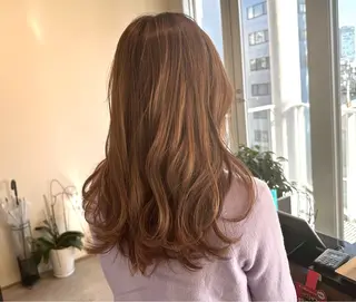 ミディアム カラー ✨髪質改善/ハイトー ン/艶髪高山のヘアスタイル