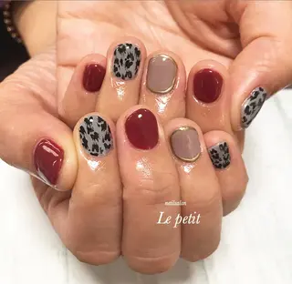 ネイル 石野 広佳のネイルデザイン