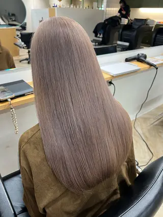 ロング カラー ベージュカラー 新潟/万代/井上佑のヘアスタイル