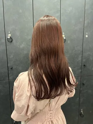 ロング トリウミ カホのヘアスタイル