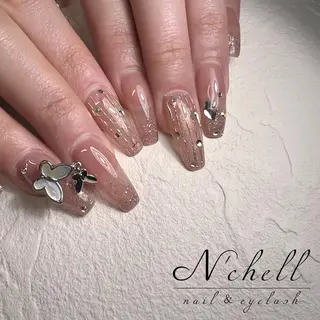 ネイル Nailist Aoiのネイルデザイン