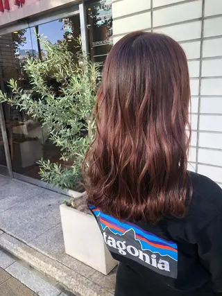 ロング カラー ムトウセイマ/艶髪 /艶ケアWブリーチのヘアスタイル