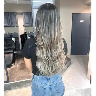 ロング カラー 奥山義進/大宮 /ダブルカラーのヘアスタイル