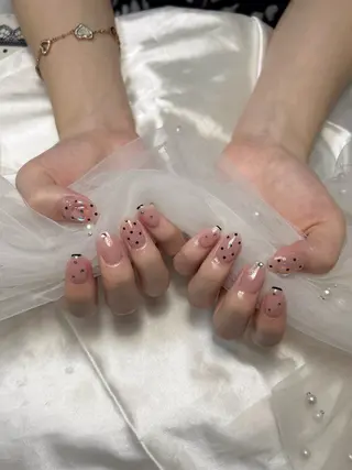 ネイル U·Mi nail salon所属・U·MI 上野御徒町店のネイルデザイン