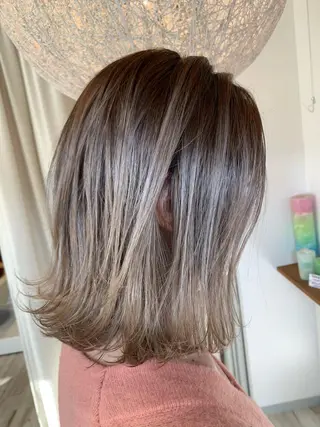 ミディアム Welila by haku所属・Yuuki ウェリラバイハクのヘアスタイル