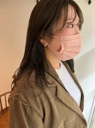 セミロング GO TODAY シェアサロン 表参道Flos店所属・nishi fuyumiのヘアスタイル