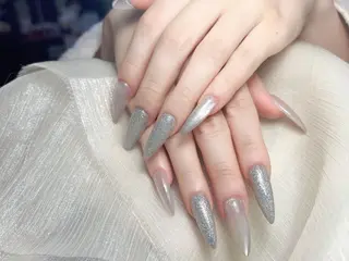 ネイル Yuxi Beauty salon 【ユーシィー ビューティ サロン】所属・ユーシーネイルサロン 池田公園店のネイルデザイン