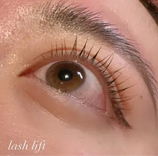 マツエク・マツパ La Bless Mihane🐈‍⬛の眉毛・アイブロウイメージ