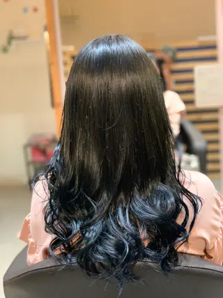 ロング カラー 関口 友行のヘアスタイル