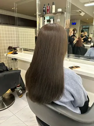 ミディアム カラー パーマ ヘアアレンジ メンズ キッズ ネイル マツエク・マツパ アイブロウ 🦋透明感グレージュ /韓国レイヤー🦋のヘアスタイル