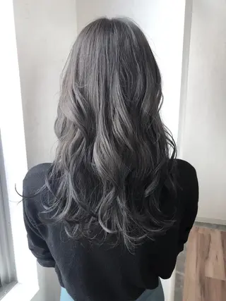 セミロング カラー TOWA 野村　コウダイのヘアスタイル