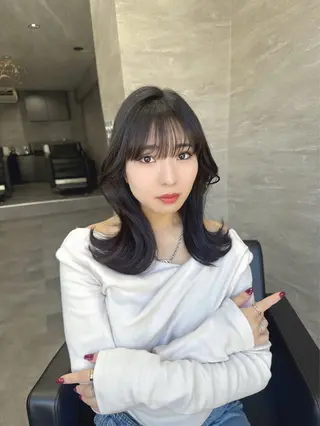 ミディアム カラー 垢抜けのプロ🪄 honoのヘアスタイル