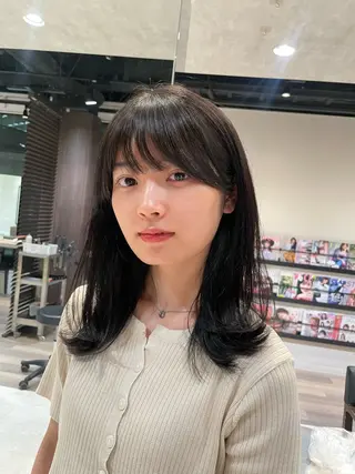 セミロング 美髪改善ストレート/ 植村友哉のヘアスタイル